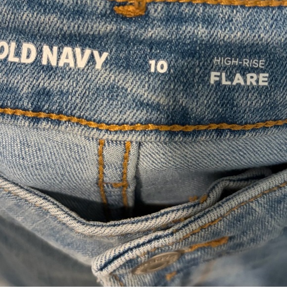 Old Navy Light Blue Flare Jeans - Picture 2 of 4